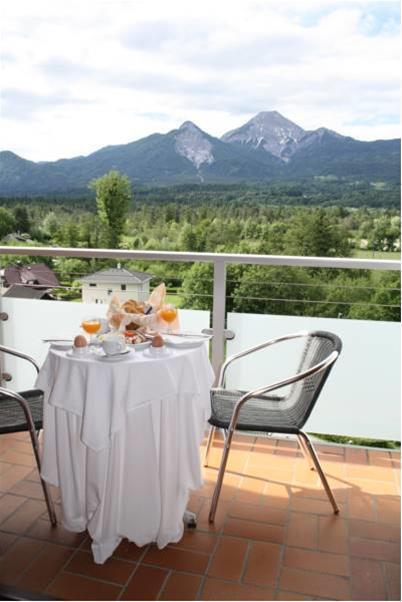 Vitalhotel Sonnblick Филлах Экстерьер фото